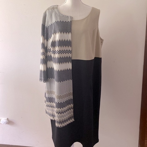 Danny and Nicole woman’s 2 pcs plus jacket / dress zing zag design back, tan - Picture 5 of 17